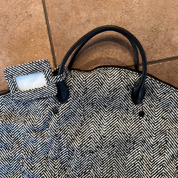 Two’s Company tote bag with pouch - Picture 2 of 10